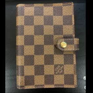 Louis Vuitton PM Agenda cover.